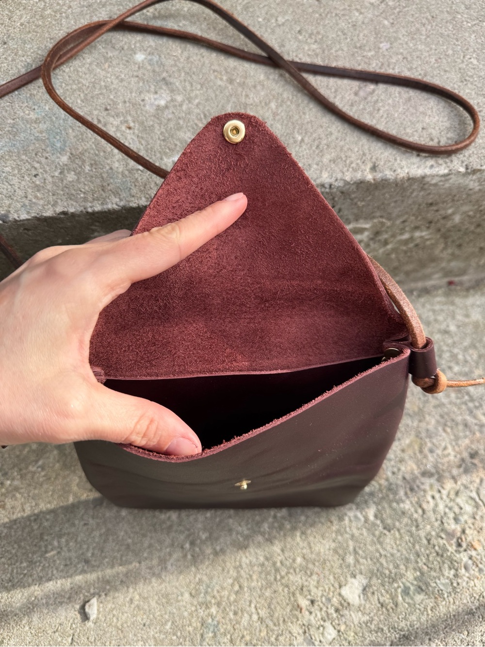 Leather Envelope Crossbody Bag in Deep Burgundy - Picture 2 of 4